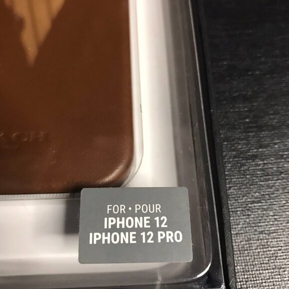 COACH For iPhone 12 & 12 PRO - Picture 3 of 4